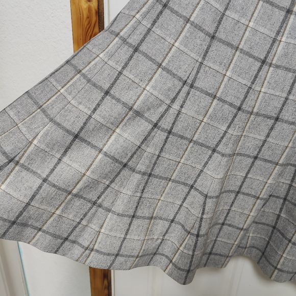 Brooks Brothers windowpane stretch wool cashmere fluted Women's skirt Size 8 - Picture 2 of 10